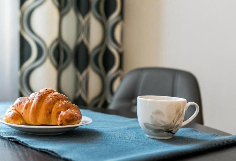 Old Town Residence Bis