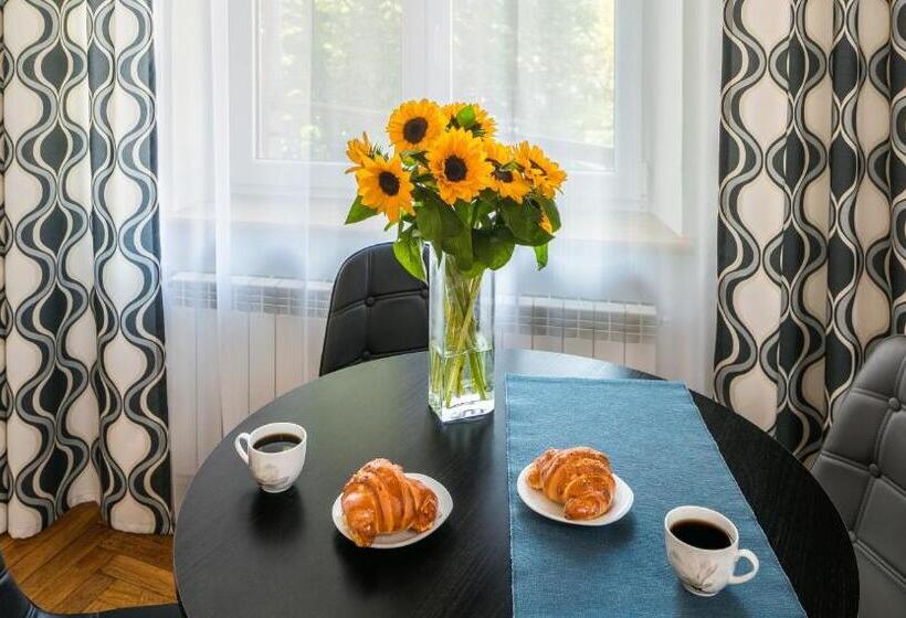 Old Town Residence Bis