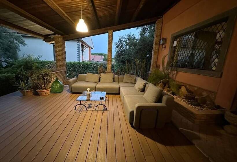 Ottomood B&b And Apartments