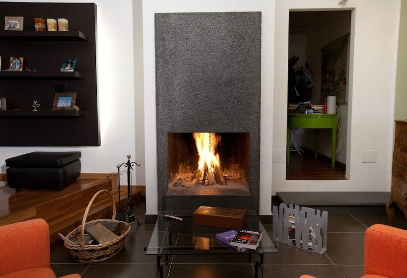 Ottomood B&b And Apartments