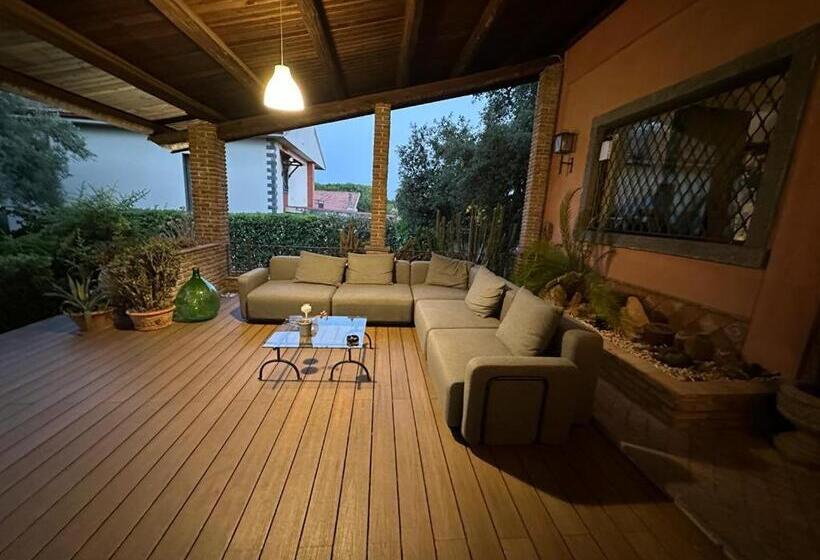 Ottomood B&b And Apartments