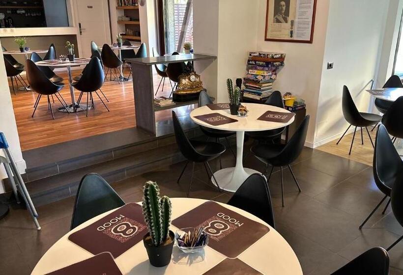 Ottomood B&b And Apartments