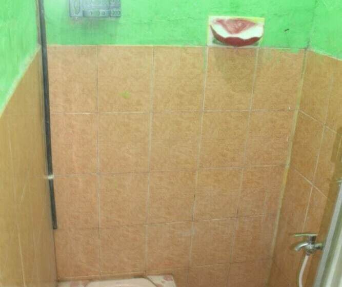 پانسیون Bira Panda Beach 1