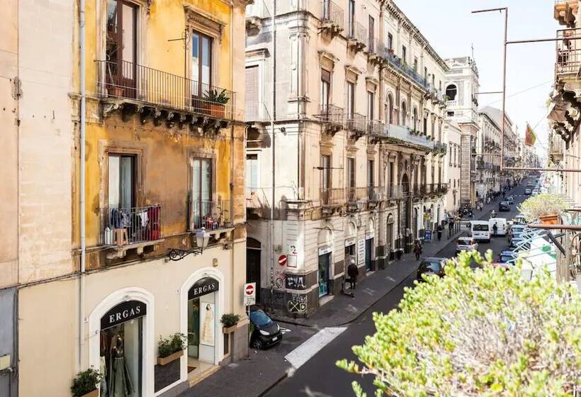 بنسيون Catania Inn Rooms