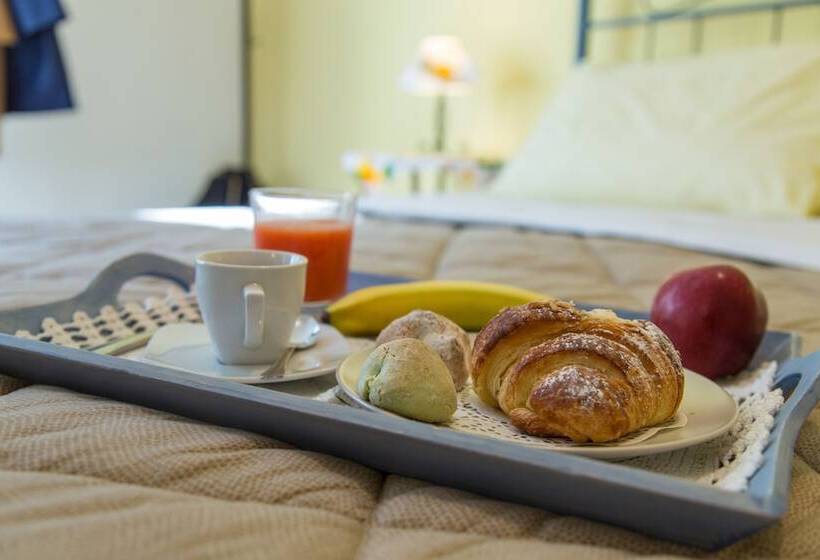 بنسيون Catania Inn Rooms