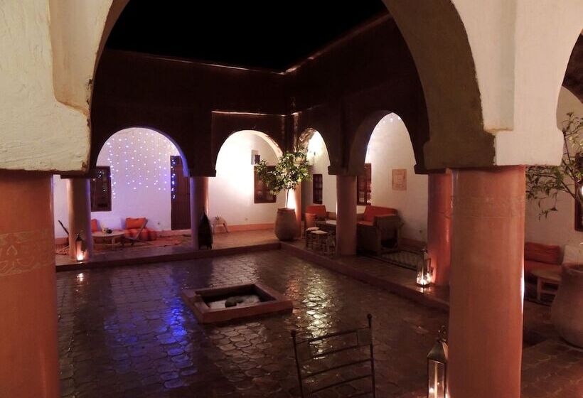 پانسیون Dar Qamar