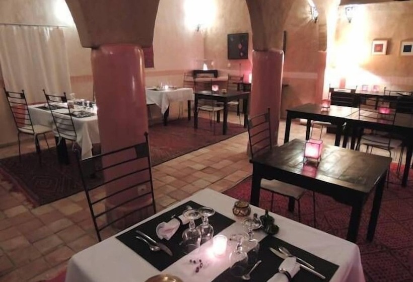 پانسیون Dar Qamar