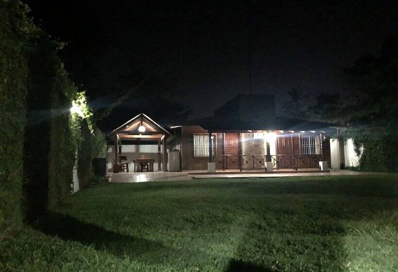 펜션 Los Fundadores Estancia Ecológica