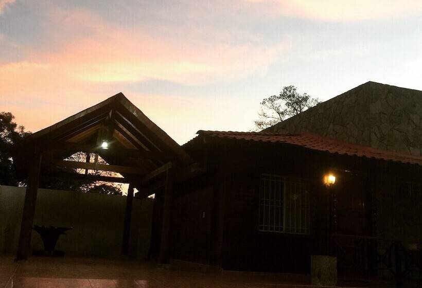 펜션 Los Fundadores Estancia Ecológica