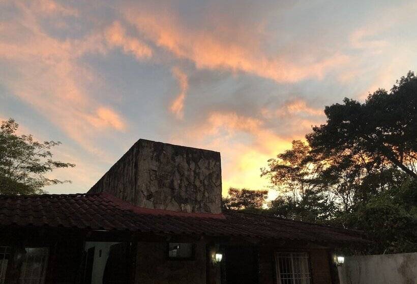 펜션 Los Fundadores Estancia Ecológica