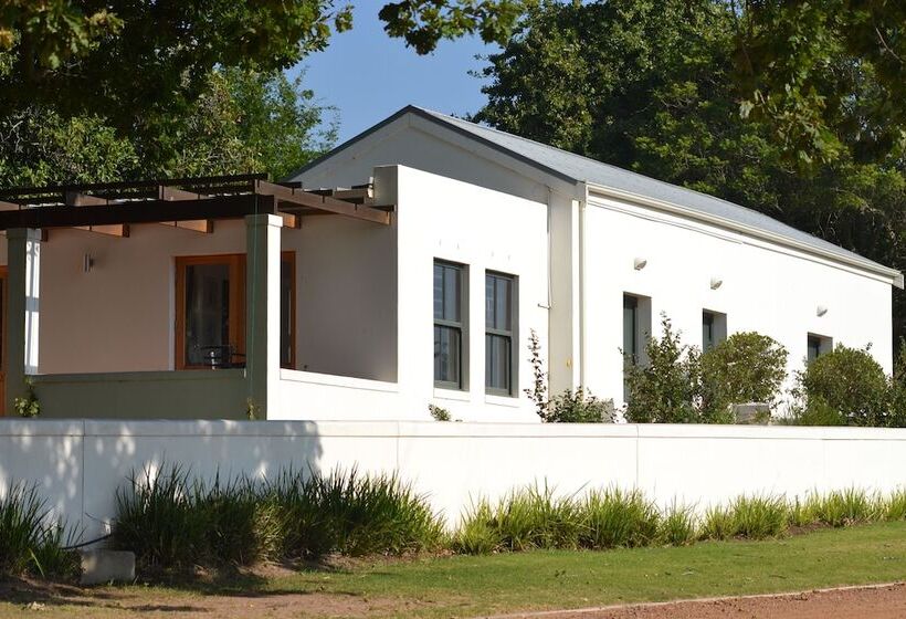 פנסיון Klein Welmoed Luxury Guest House