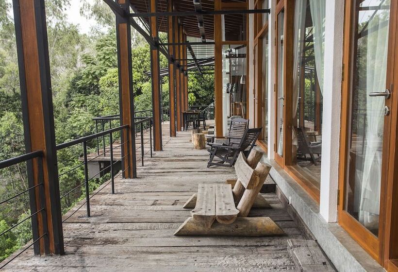 بنسيون Nalanda Residence