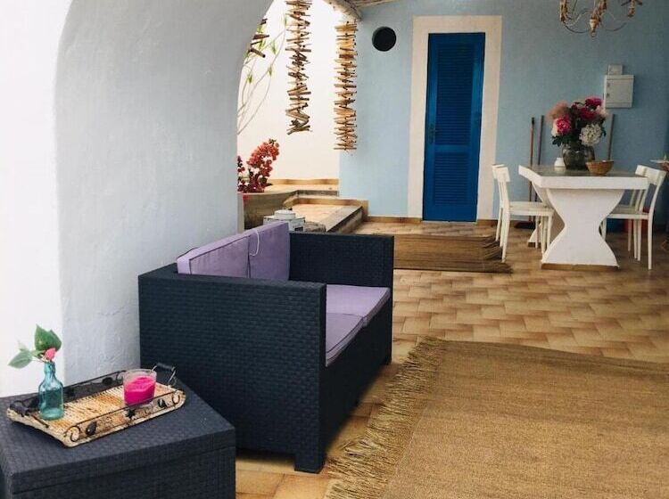 ペンション Panareal