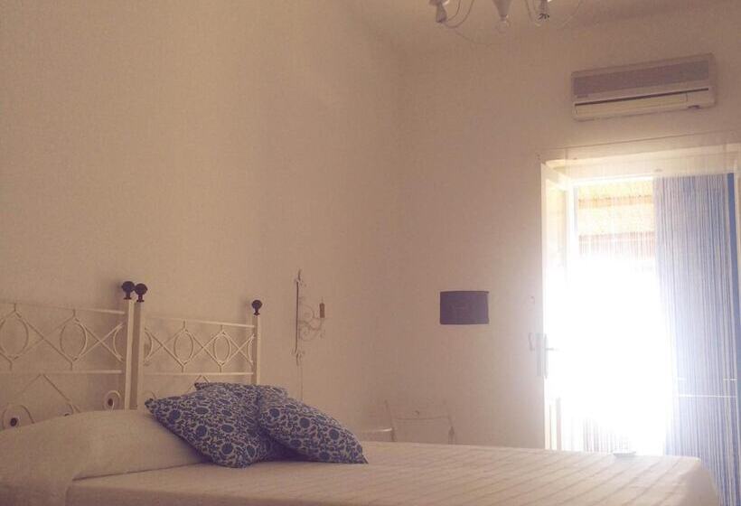 ペンション Panareal