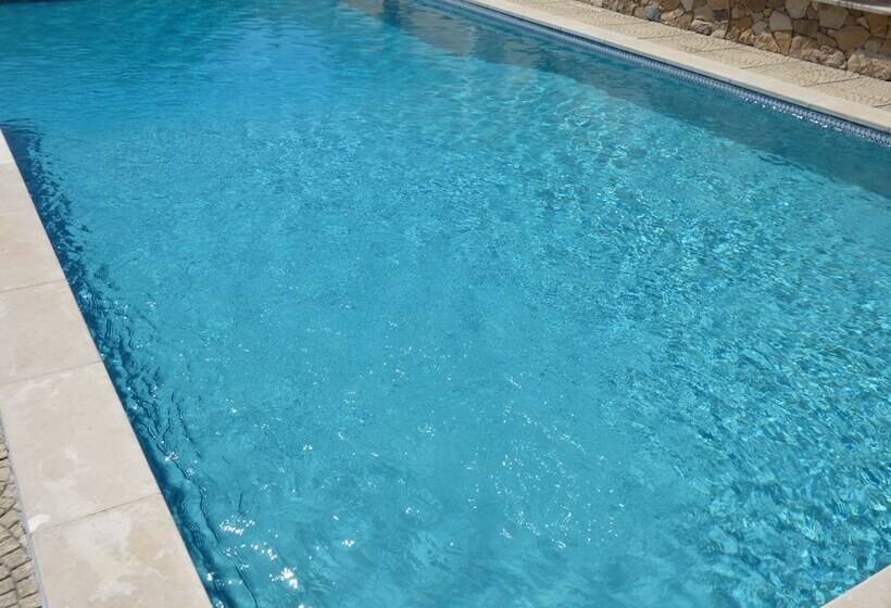 پانسیون Quinta Do Cabo Guesthouse