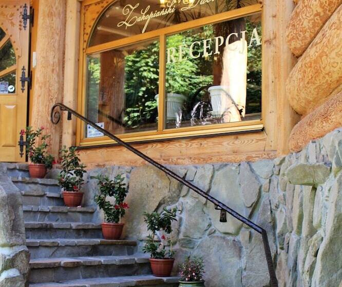 پانسیون Zakopiański Dwór