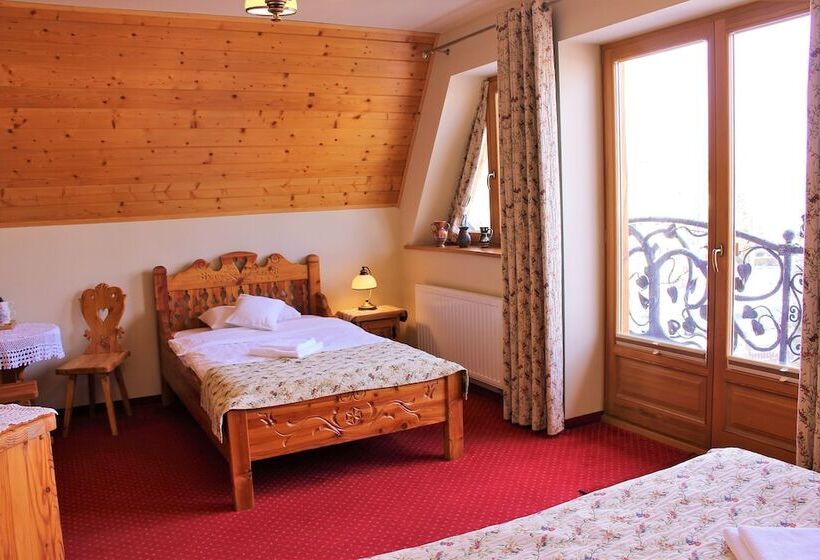 پانسیون Zakopiański Dwór