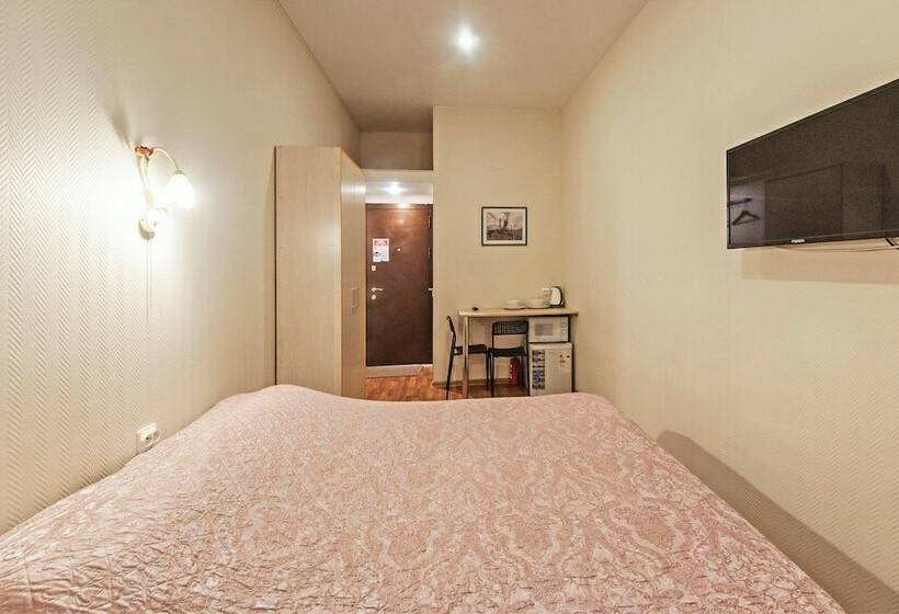 Samsonov Hotel On Goncharnaya 8