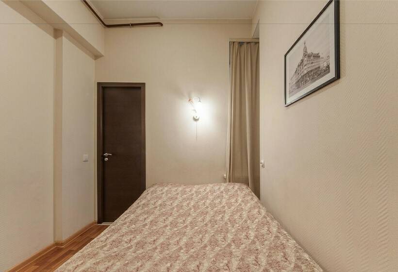 Samsonov Hotel On Goncharnaya 8