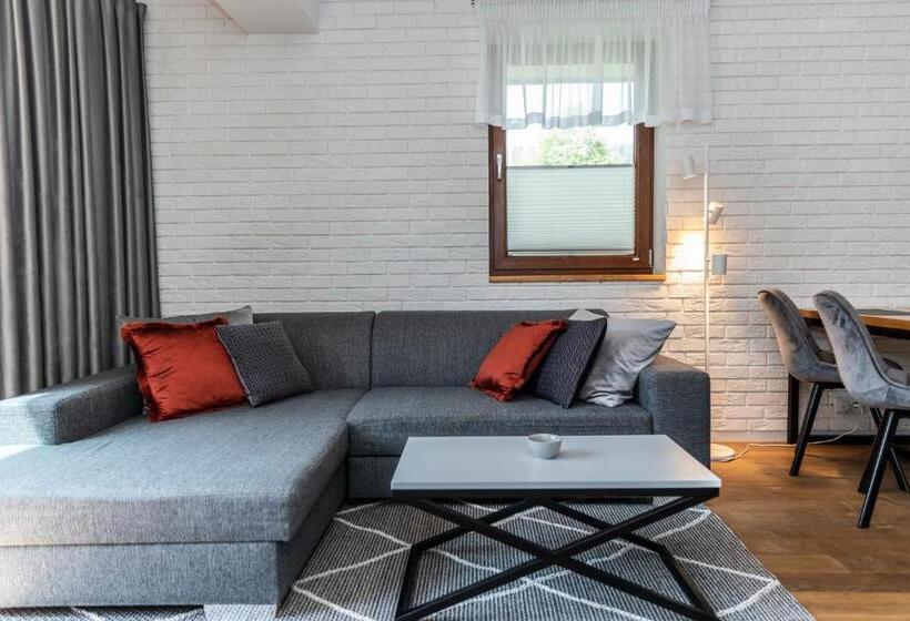 Szymoszkowa Residence