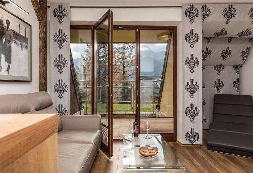 Szymoszkowa Residence