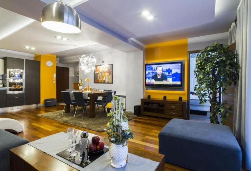 Szymoszkowa Residence