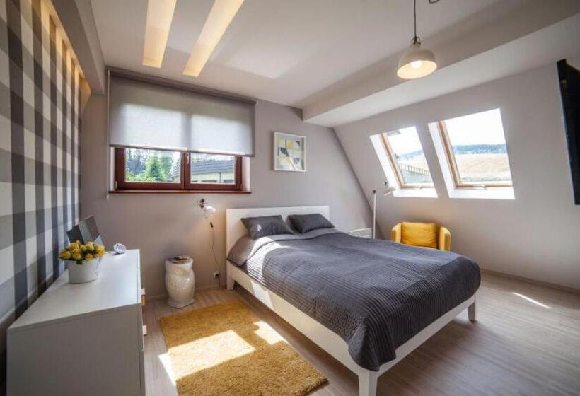 Szymoszkowa Residence