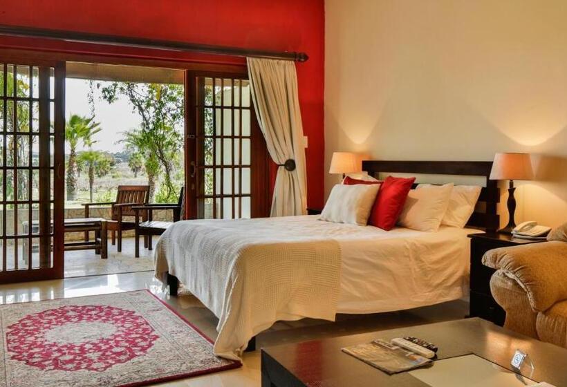 The Country Guesthouse