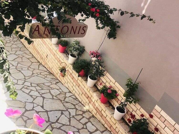 Villa Antonis