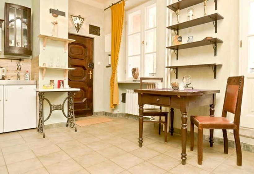 Aaa Stay Market Square Old Town