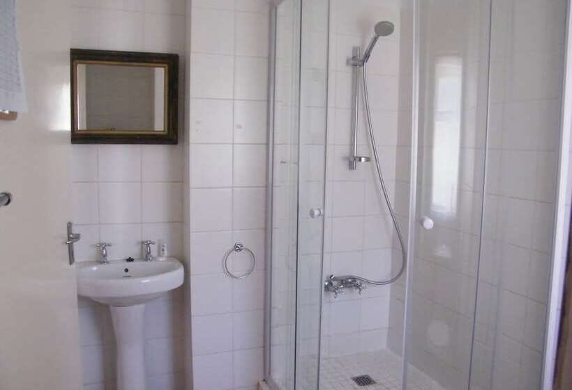 צימר Albert House Guesthouse