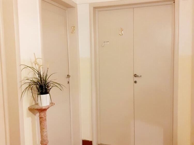 تختخواب و صبحانه Novella Italy