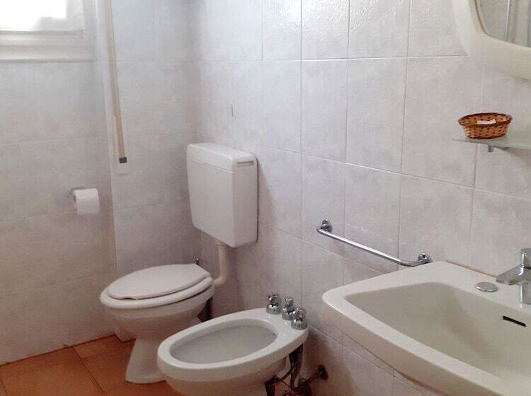 تختخواب و صبحانه Novella Italy