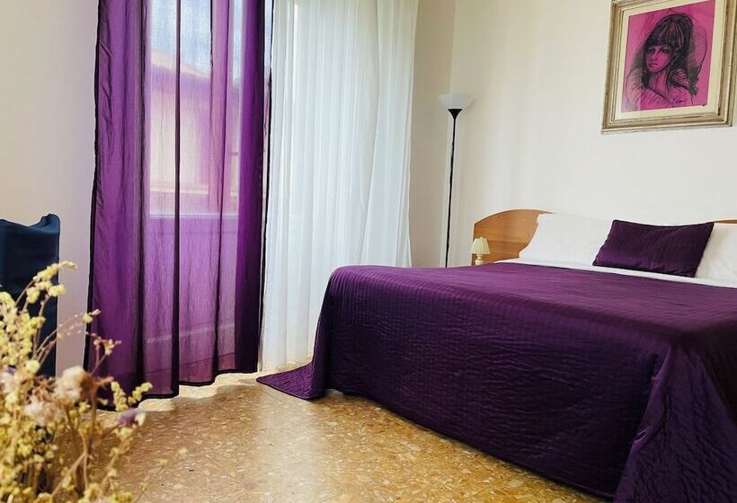 تختخواب و صبحانه Novella Italy