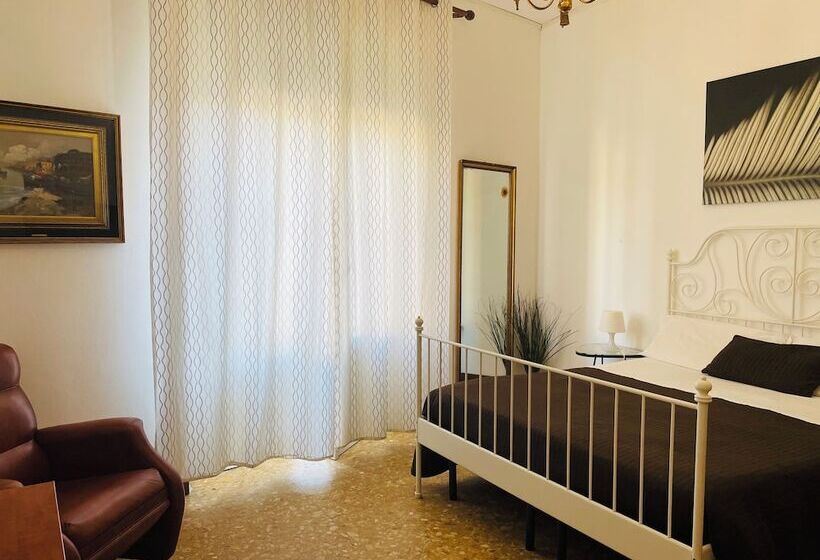 تختخواب و صبحانه Novella Italy