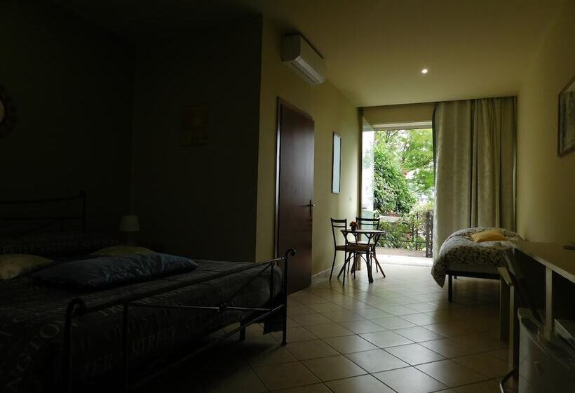 تختخواب و صبحانه Villa Delle Vacanze