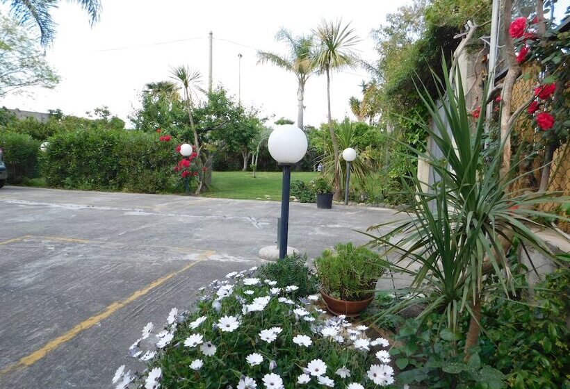 تختخواب و صبحانه Villa Delle Vacanze