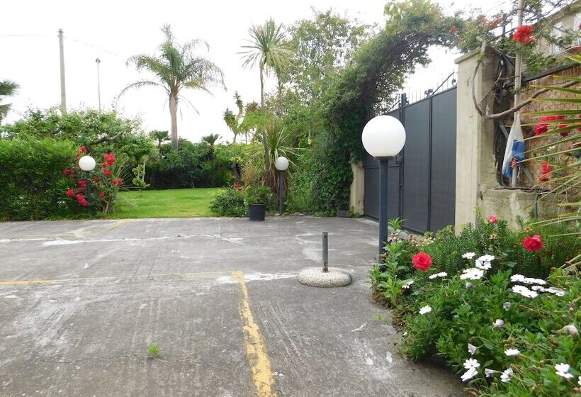 تختخواب و صبحانه Villa Delle Vacanze