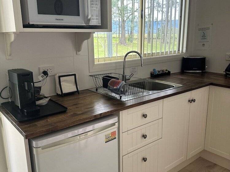 Blueberry Hills On Comleroy Farmstay   Self Contained Cottages