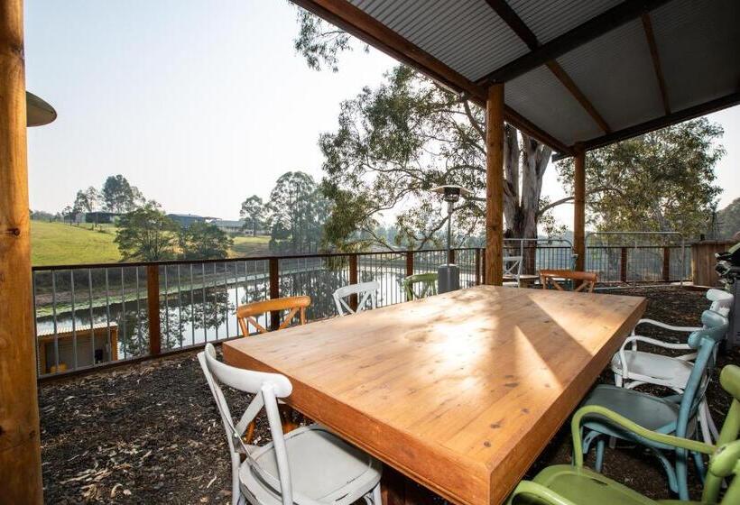 Blueberry Hills On Comleroy Farmstay   Self Contained Cottages