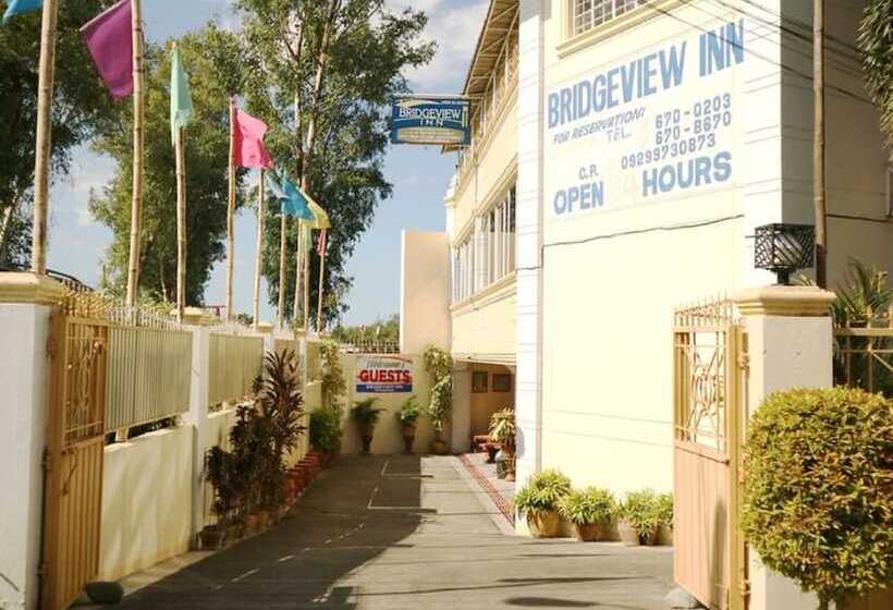 Bridgeview Inn