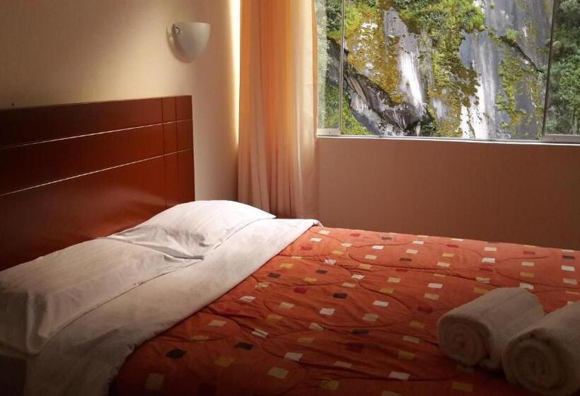 Casa Machu Picchu Hostel
