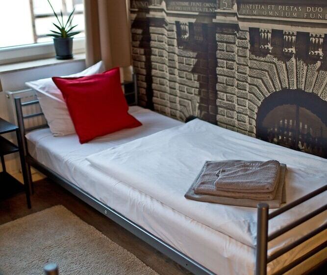 Elewator Gdańsk Hostel