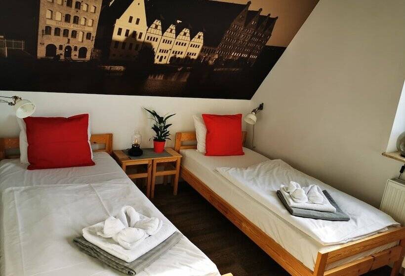 Elewator Gdańsk Hostel