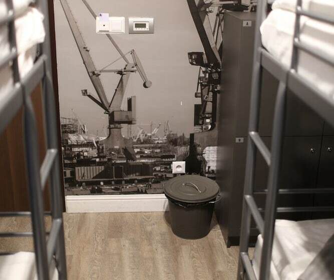 Elewator Gdańsk Hostel