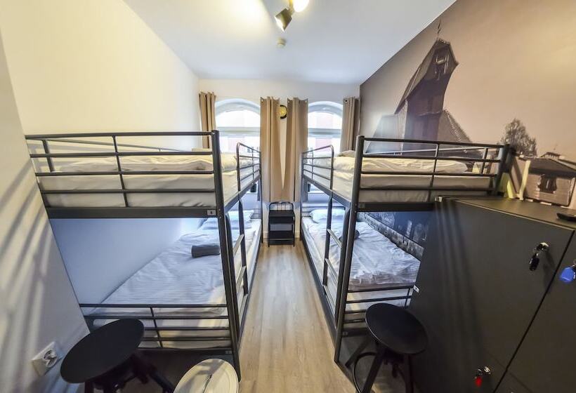 Elewator Gdańsk Hostel