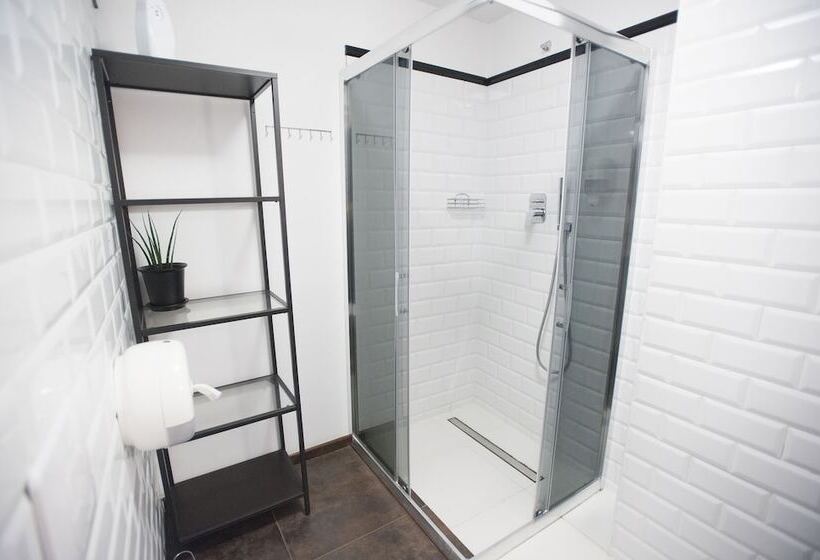 Elewator Gdańsk Hostel