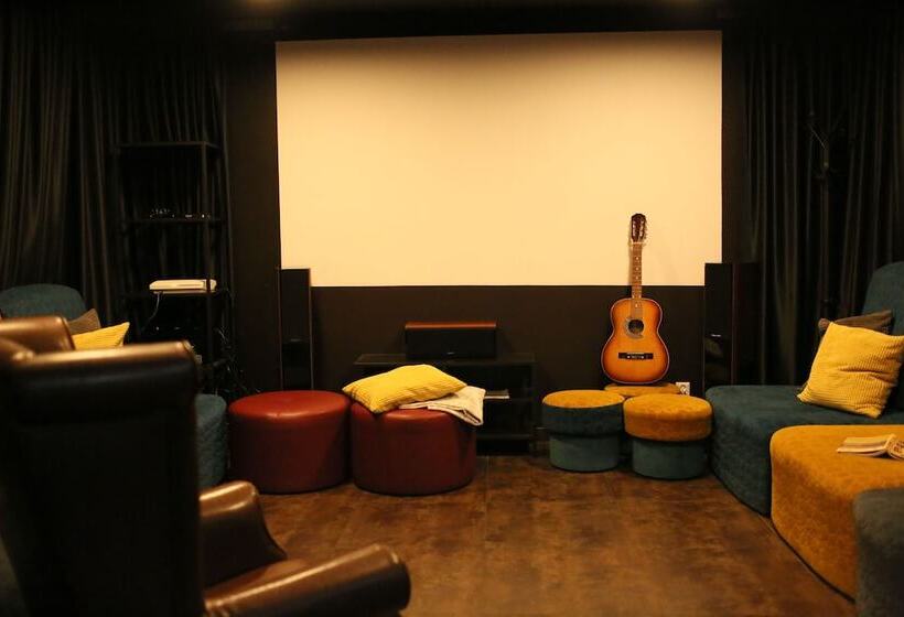 Elewator Gdańsk Hostel