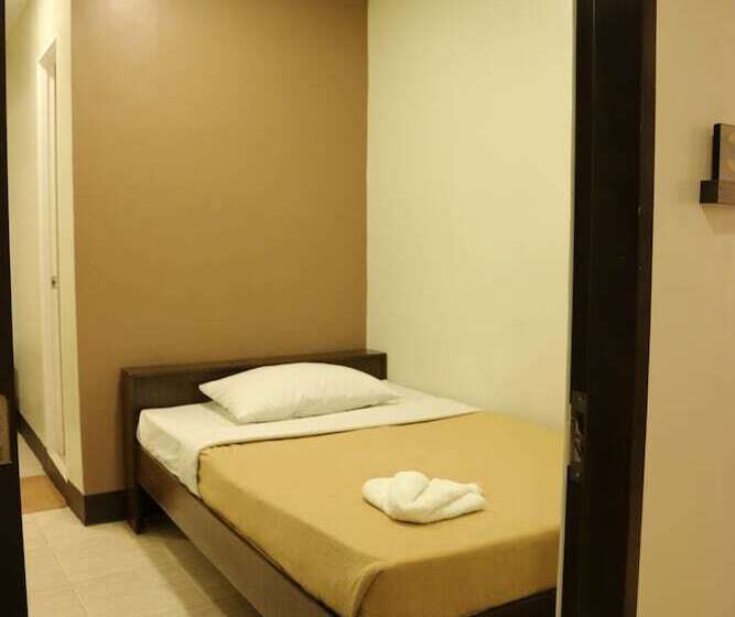 Gateway 21 Hotel And Dormitel