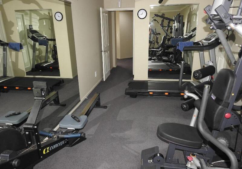 Grasslands Bed & Breakfast